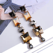 Elegant and versatile earrings and jewelry